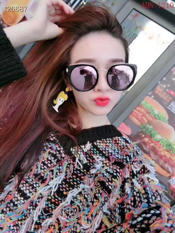 CHANEL香奈兒 官網同步 歐美風範 原單偏光 女款 太陽鏡  lly1002